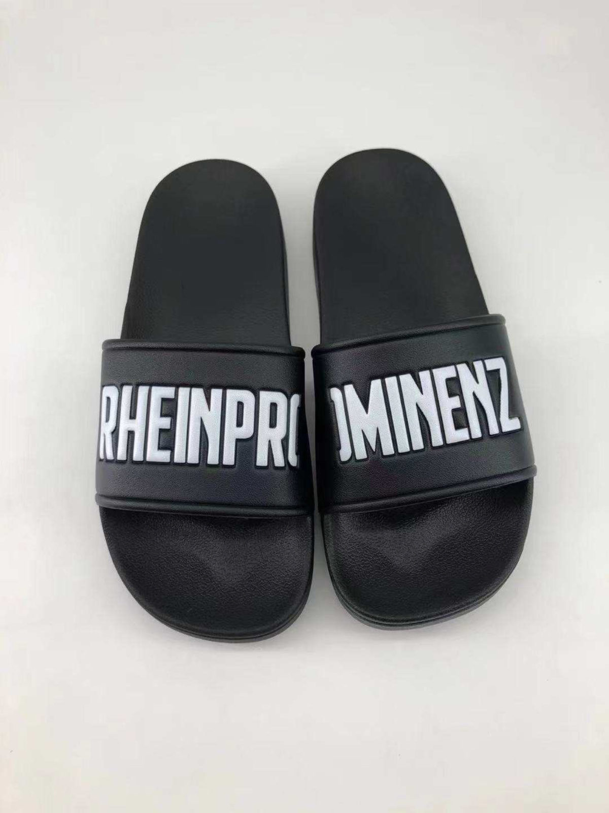 Rheinprominenz Promiletten Badeschuhe